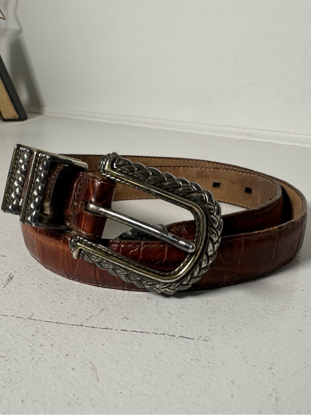 Brighton Women’s Medium Leather Belt USA Made Brown Croc Embossed Silver Buckle